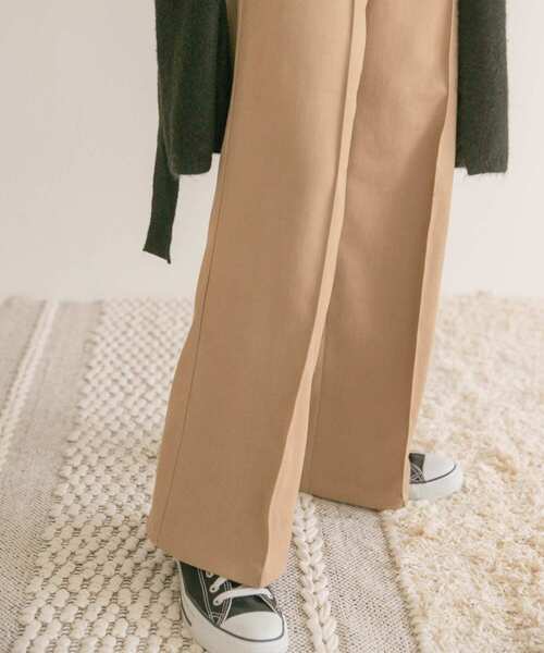 ITEMS URBANRESEARCH(アイテムズ アーバンリサーチ)の「センターシームパンツ(その他パンツ・レディース・レッド/ネイビー/ベージュ・FREE)」の6枚目の写真