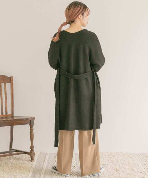 ITEMS URBANRESEARCH(アイテムズ アーバンリサーチ)の「センターシームパンツ(その他パンツ・レディース・レッド/ネイビー/ベージュ・FREE)」の8枚目の写真