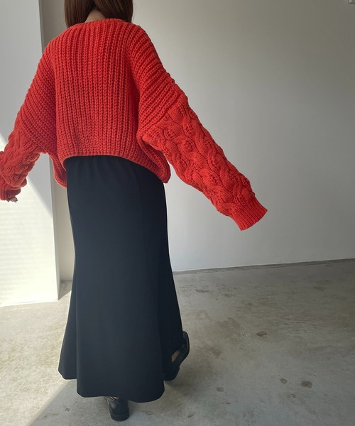 210nouve(トゥージュヌーブ)の「ドルマンスリーブケーブル編みショートニット(ニット/セーター・レディース・グレー/オレンジ/ホワイト・FREE)」の19枚目の写真