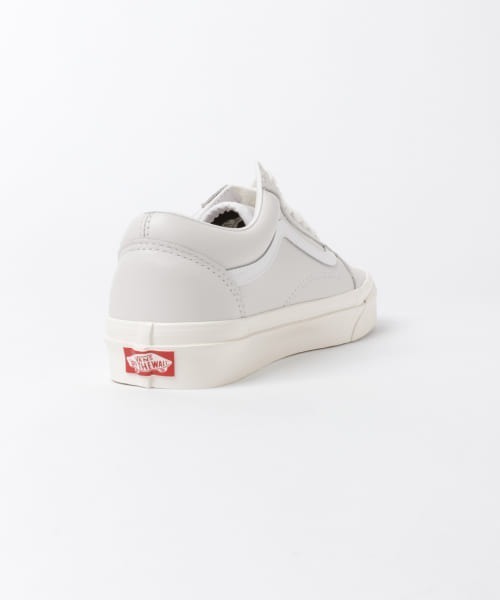 VANS(バンズ)の「VANS OLD SKOOL 36 DX(スニーカー・レディース・ホワイト・6/6.5/5.5)」の3枚目の写真