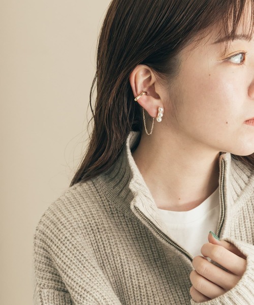 SMELLY(スメリー)の「パールバーチェーンイヤカフピアス(ピアス(両耳用)・レディース・ゴールド・-)」の3枚目の写真