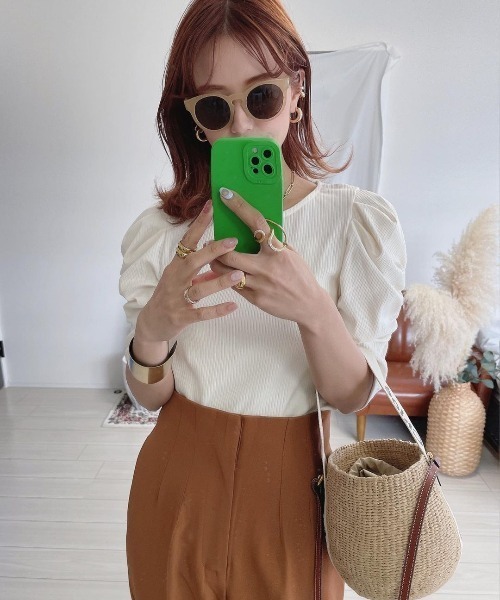 Re:EDIT（リエディ）の「[神山まりあさん着用]無地orボーダーテレコリブパワショルトップス（Tシャツ/カットソー・レディース・ブラック/オフホワイト/ホワイト系その他・MEDIUM）」の15枚目の写真