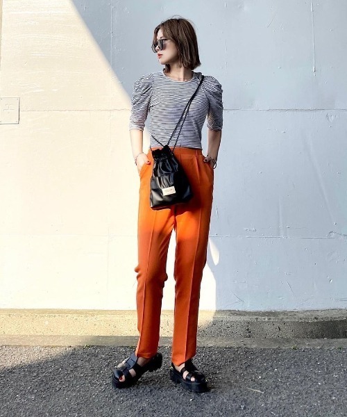 Re:EDIT（リエディ）の「[神山まりあさん着用]無地orボーダーテレコリブパワショルトップス（Tシャツ/カットソー・レディース・ブラック/オフホワイト/ホワイト系その他・MEDIUM）」の18枚目の写真