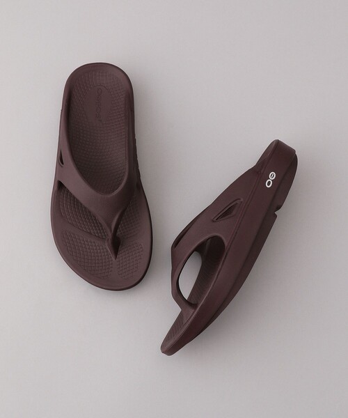 FREAK'S STORE（フリークスストア）の「OOFOS/ウーフォス OOriginal/ウーオリジナル（サンダル・レディース・ベージュ/ダークブラウン/ラベンダー/ホワイト/ブラック/グレー/オリーブ/ブラウン・23/24/25/23.0cm/25.0cm/24.0cm）」の4枚目の写真