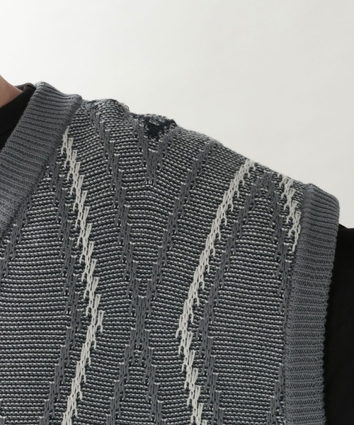 RAGEBLUE（レイジブルー）の「ジガラVネックニットベスト（ベスト・メンズ・グレー/ブルー・MEDIUM/LARGE）」の16枚目の写真