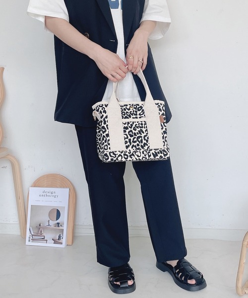 AS KNOW AS plus（アズノゥアズプラス）の「●ルーム２WAYトートバッグ（トートバッグ・レディース・ブラック/グレー/アイボリー/ホワイト×ブラック/レオパード/ゼブラ/アニマル・FREE）」の19枚目の写真