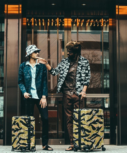 CRIMIE(クライミー)の「JIMMY'Z×THE CRIMIE MONO EYES SUITS JACKET(テーラードジャケット・メンズ・ブラック×ホワイト/ホワイト×ブラック・M/XL/S/L/XXL)」の16枚目の写真