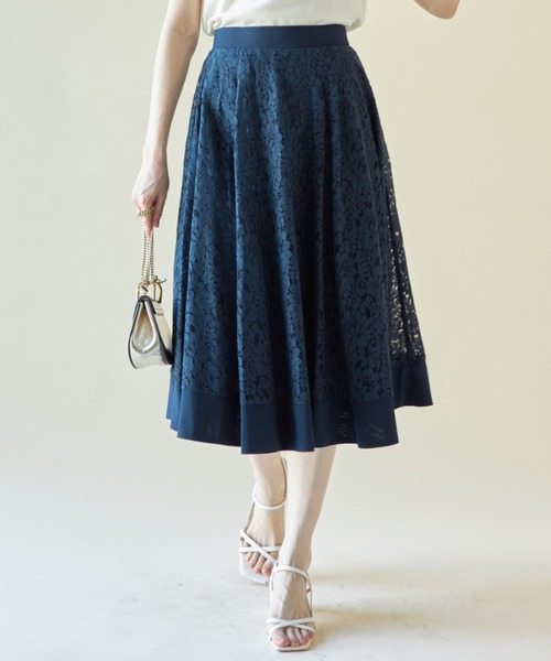 tocco closet（トッコ　クローゼット）の「切り替えフラワーレースフレアスカート（スカート・レディース・ホワイト/ブラック/ネイビー/ピンク系その他/ブルー系その他・M）」の4枚目の写真
