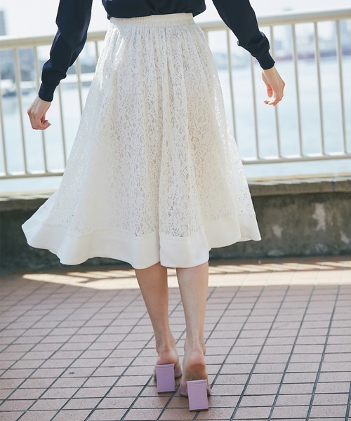 tocco closet（トッコ クローゼット）の「切り替えフラワー