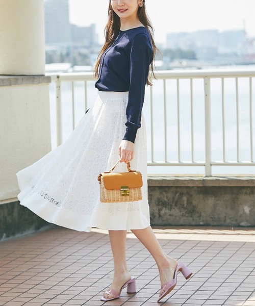 tocco closet（トッコ クローゼット）の「切り替えフラワー