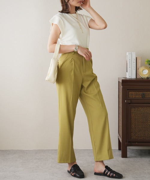 IAMUSE(アイアミューズ)の「【シワと毛玉になりにくいポンチ素材/下着が見えない脇カバー付き】フレンチスリーブトップス S0597【IAMUSE】(Tシャツ/カットソー・レディース・ブラック/ホワイト/グレイッシュベージュ/グリーン/ベージュ/マスタード・FREE)」の11枚目の写真