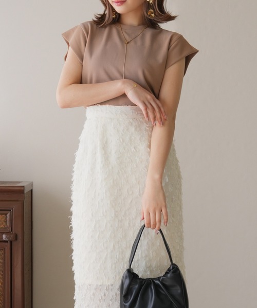 IAMUSE(アイアミューズ)の「【シワと毛玉になりにくいポンチ素材/下着が見えない脇カバー付き】フレンチスリーブトップス S0597【IAMUSE】(Tシャツ/カットソー・レディース・ブラック/ホワイト/グレイッシュベージュ/グリーン/ベージュ/マスタード・FREE)」の20枚目の写真