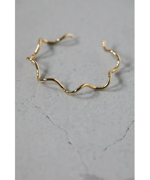 STYLEMIXER（スタイルミキサー）の「ウェーブバングル（バングル/リストバンド・レディース・ゴールド/シルバー・FREE）」の5枚目の写真