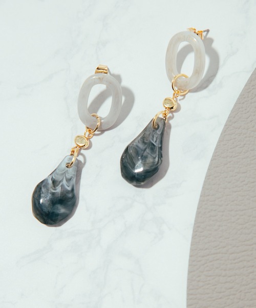 COLOR TOKYO ACCESSORIES（カラートウキョウアクセサリー）の「ストーン+リングアクリルピアス（ピアス（両耳用）・レディース・クリア/Black/Beige/White・FREE）」の3枚目の写真