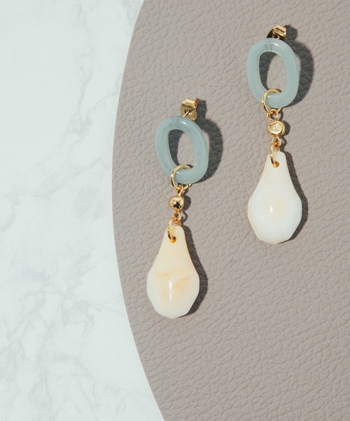 COLOR TOKYO ACCESSORIES（カラートウキョウアクセサリー）の「ストーン+リングアクリルピアス（ピアス（両耳用）・レディース・クリア/Black/Beige/White・FREE）」の2枚目の写真