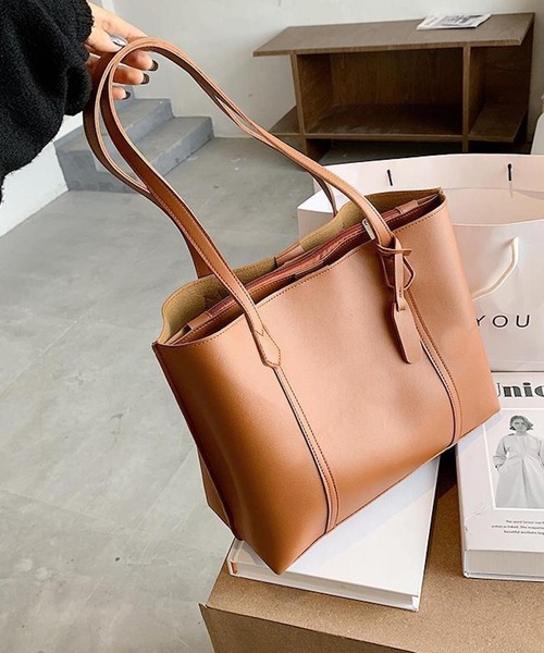 EPICKS（エピックス）の「ファスナー付きPUトートBAG（トートバッグ・レディース・ホワイト/ブラック/ブラウン/カーキ・F）」の15枚目の写真