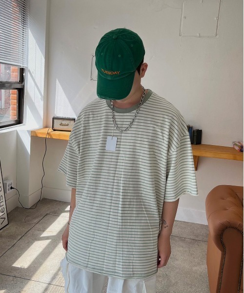 ATTENTION(アテンション)の「【ATTENTION】BIGボーダーハーフスリーブT 別注/韓国セレクト/ビッグシルエット(Tシャツ/カットソー・メンズ・ブラック/グレー/レッド/オレンジ/グリーン・フリ-)」の17枚目の写真