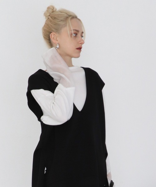 CHIGNON(シニヨン)の「【CHIGNON/シニヨン】袖シアーカットソープルオーバー(Tシャツ/カットソー・レディース・チャコールグレー/パープル/ホワイト/ブルー・38)」の22枚目の写真