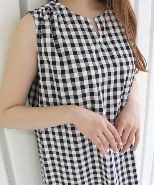 MODE ROBE（モードローブ）の「3WAYギンガムチェックレイヤードワンピース（ワンピース・レディース・ブラック/ラベンダー/グレイッシュベージュ・FREE）」の10枚目の写真