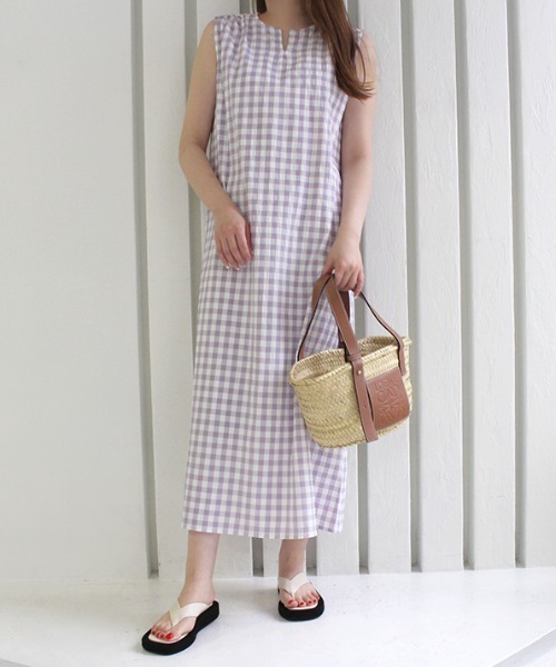 MODE ROBE（モードローブ）の「3WAYギンガムチェックレイヤードワンピース（ワンピース・レディース・ブラック/ラベンダー/グレイッシュベージュ・FREE）」の20枚目の写真