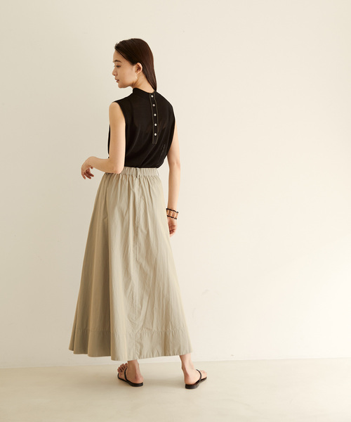 SALON adam et rope'（サロン アダム エ ロペ）の「【サステナブル】[アンサンブル着用可能]シアーノースリーブ2WAYプルオーバー（Tシャツ/カットソー・レディース・ブラック/カーキ/オレンジ・FREE）」の20枚目の写真