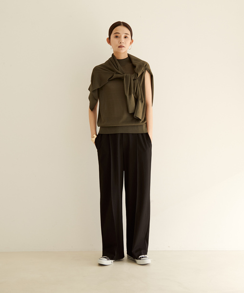 SALON adam et rope'（サロン アダム エ ロペ）の「【サステナブル】[アンサンブル着用可能]シアーノースリーブ2WAYプルオーバー（Tシャツ/カットソー・レディース・ブラック/カーキ/オレンジ・FREE）」の22枚目の写真