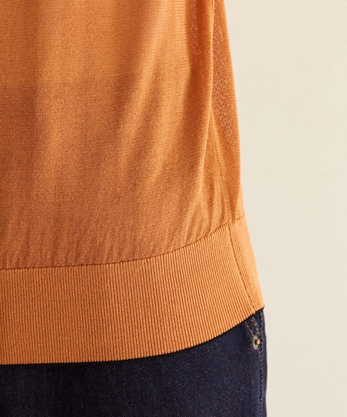 SALON adam et rope'（サロン アダム エ ロペ）の「【サステナブル】[アンサンブル着用可能]シアーノースリーブ2WAYプルオーバー（Tシャツ/カットソー・レディース・ブラック/カーキ/オレンジ・FREE）」の17枚目の写真