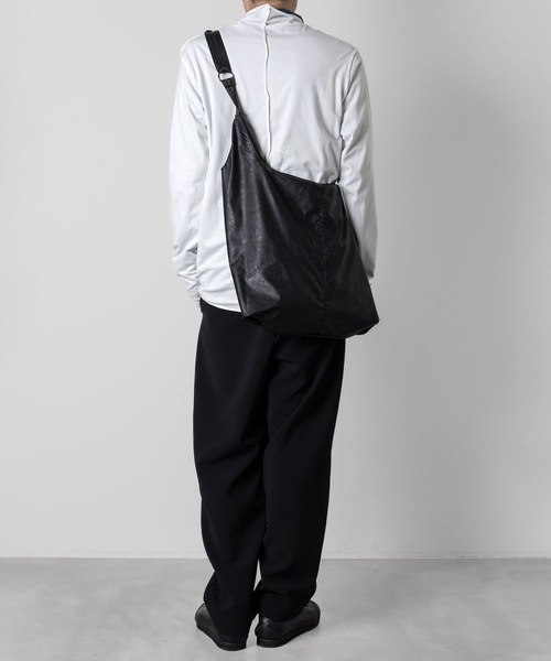 ATTACHMENT(アタッチメント)の「80/2 度詰天竺レイヤード ハイネック L/S TEE / 80/2 TIGHT TENSION JERSEY LAYERED HIGHNECK L/S TEE(Tシャツ/カットソー・メンズ・ホワイト/ブラック/オフホワイト・1/2/3)」の13枚目の写真