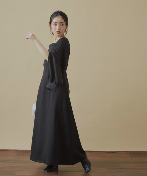 VANNIE U（ヴァニーユー）の「インスリットキャシャワンピース（ワンピース・レディース・ブラック/アイボリー・FREE）」の19枚目の写真