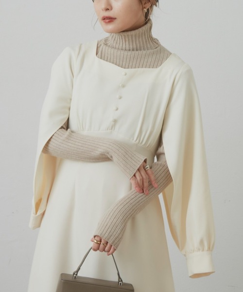 VANNIE U（ヴァニーユー）の「インスリットキャシャワンピース（ワンピース・レディース・ブラック/アイボリー・FREE）」の3枚目の写真