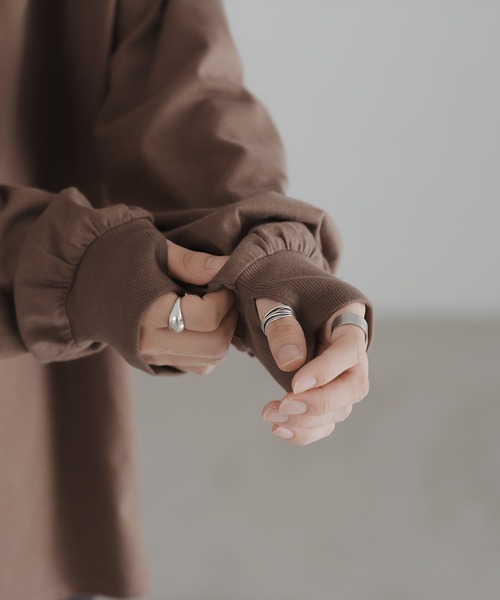 epnok(エプノック)の「タックオーバーロンTee(Tシャツ/カットソー・メンズ・ブラック/ブラウン/オフホワイト/ダークカーキ/グレイッシュベージュ・SMALL/MEDIUM/LARGE)」の12枚目の写真