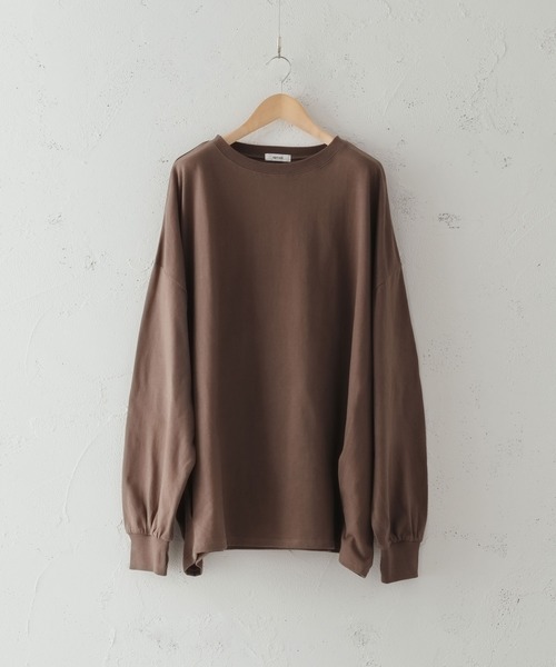 epnok(エプノック)の「タックオーバーロンTee(Tシャツ/カットソー・メンズ・ブラック/ブラウン/オフホワイト/ダークカーキ/グレイッシュベージュ・SMALL/MEDIUM/LARGE)」の11枚目の写真