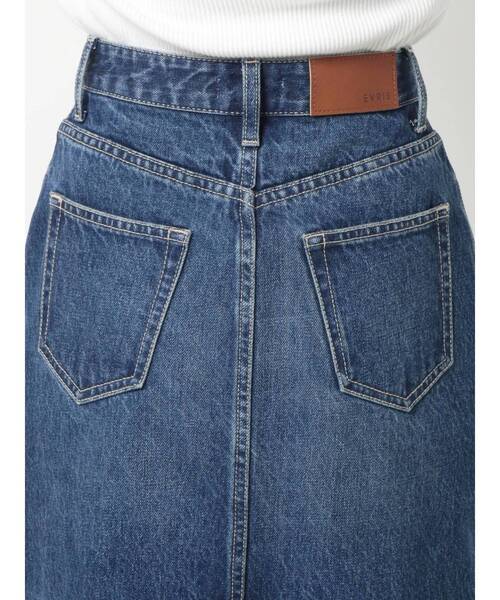 EVRIS(エヴリス)の「スリットロングデニムスカート(デニムスカート・レディース・ライトブルー/インディゴブルー・SMALL/MEDIUM)」の22枚目の写真