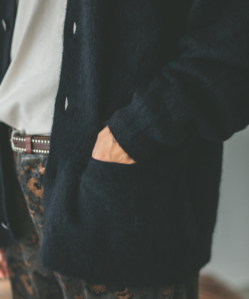 JOURNAL STANDARD（ジャーナルスタンダード）の「モヘヤ ミックス シャギー カーディガン（カーディガン/ボレロ・メンズ・ブラック/ベージュ/レッド/コバルトブルー・MEDIUM/LARGE）」の12枚目の写真