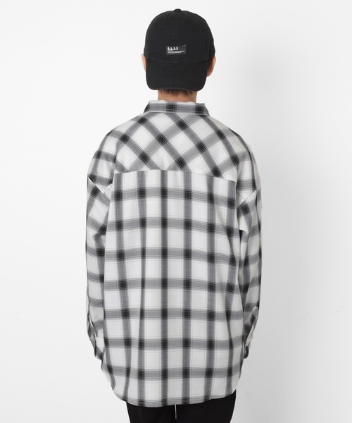 GLAZOS（グラソス）の「モノトーンチェックビッグ長袖シャツ（シャツ/ブラウス・キッズ・ブラック/ホワイト・140cm/150cm/160cm/170cm）」の11枚目の写真