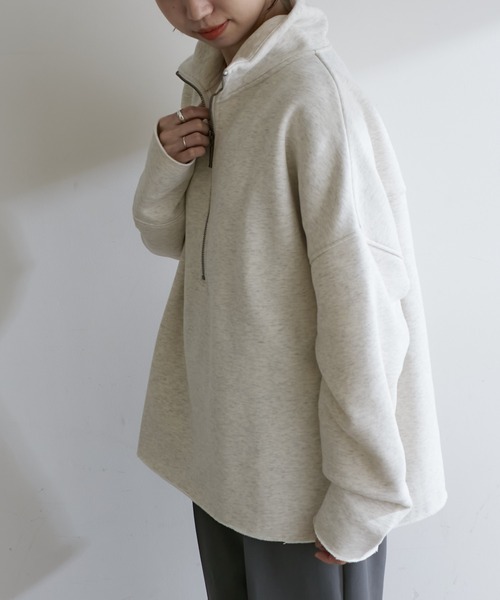 Omekashi（オメカシ）の「裏起毛ハーフジッププルオーバー（Tシャツ/カットソー・レディース・アイボリー/チャコールグレー/オフホワイト/ネイビー・FREE）」の7枚目の写真