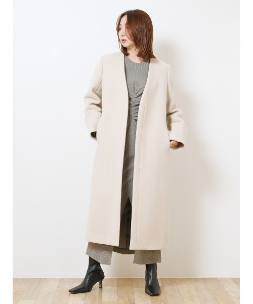 FRAY I.D(フレイアイディー)の「MANTECOノーカラーコート(ノーカラーコート・レディース・グリーン/モカ/ピンク/アイボリー・1/0)」の17枚目の写真