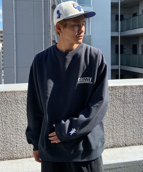 GRIZZLY(グリズリー)の「GRIZZLY/グリズリー オーバーサイズ ワッペンロゴ/裏起毛 刺繍ロゴ クルーネックスウェット/トレーナー VIGR22MS4(スウェット・メンズ・ブラック/グレー・L/XL/M)」の13枚目の写真