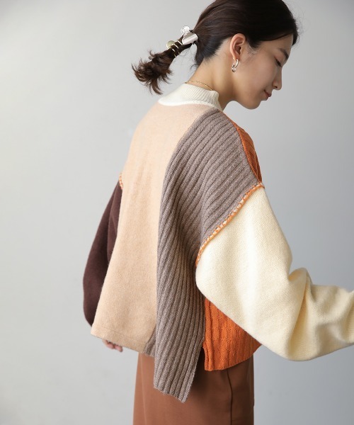 Bou Jeloud(ブージュルード)の「ブロッキング配色ニット(ニット/セーター・レディース・ブルー/グリーン/オレンジ・FREE)」の7枚目の写真