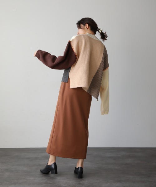 Bou Jeloud(ブージュルード)の「ブロッキング配色ニット(ニット/セーター・レディース・ブルー/グリーン/オレンジ・FREE)」の9枚目の写真