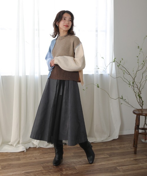 Bou Jeloud(ブージュルード)の「ブロッキング配色ニット(ニット/セーター・レディース・ブルー/グリーン/オレンジ・FREE)」の11枚目の写真