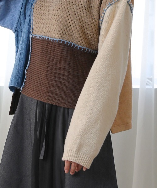 Bou Jeloud(ブージュルード)の「ブロッキング配色ニット(ニット/セーター・レディース・ブルー/グリーン/オレンジ・FREE)」の13枚目の写真