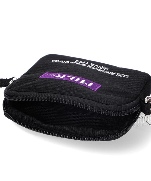 MILKFED.（ミルクフェド）の「EMBROIDERED BAR PASS HOLDER LIMITED COLOR PURPLE（パスケース・レディース・ブラック・ONE SIZE）」の5枚目の写真