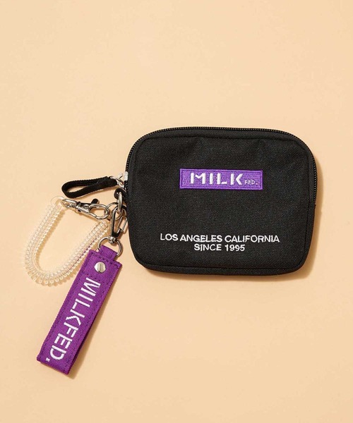 MILKFED.（ミルクフェド）の「EMBROIDERED BAR PASS HOLDER LIMITED COLOR PURPLE（パスケース・レディース・ブラック・ONE SIZE）」の6枚目の写真