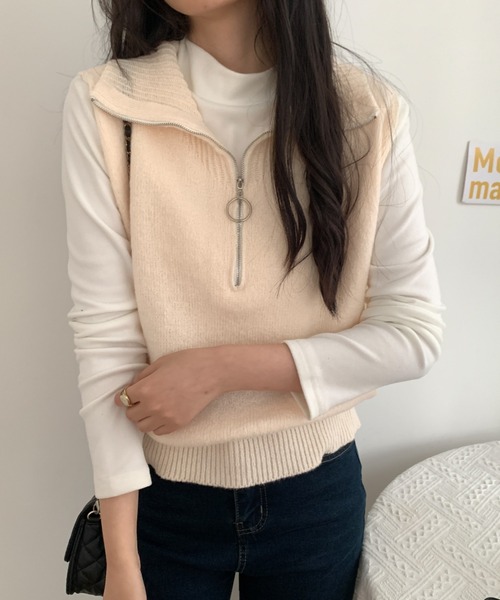 ABITOKYO(アビトーキョー)の「ハーフジップビックカラーニットベスト(ベスト・レディース・ブラック/グレー/グリーン/アイボリー・FREE)」の9枚目の写真