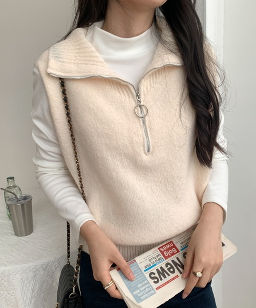 ABITOKYO(アビトーキョー)の「ハーフジップビックカラーニットベスト(ベスト・レディース・ブラック/グレー/グリーン/アイボリー・FREE)」の21枚目の写真