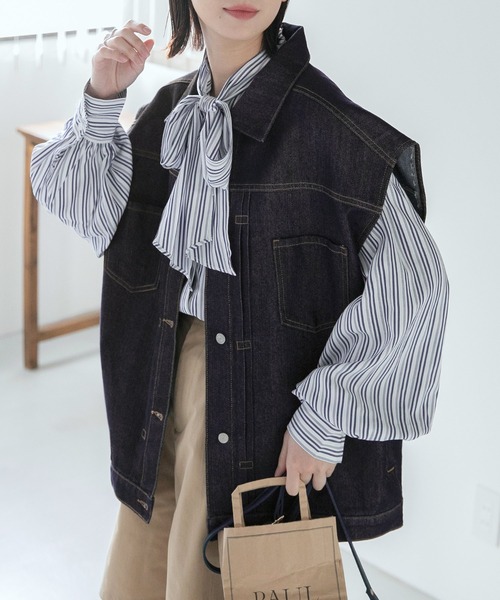 BONLECILL(ボンルシール)の「オーバーデニムベスト(デニムジャケット・レディース・ブルー/ブラック/アイボリー/ネイビー・FREE)」の16枚目の写真