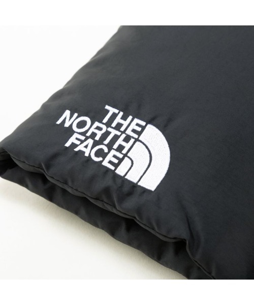 THE NORTH FACE(ザノースフェイス)の「【THE NORTH FACE】NUPTSE MUFFLER(マフラー・レディース・ブラック・FREE)」の7枚目の写真