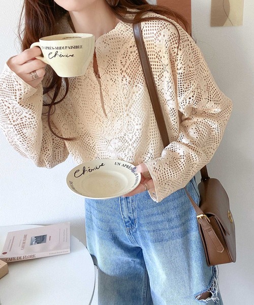 mily bilet（ミウィビレット）の「【mily bilet】大人のレトロ。キーネックレースシャツ（シャツ/ブラウス・レディース・ホワイト/ブラック/アイボリー・LARGE/MEDIUM/SMALL/X-LARGE）」の21枚目の写真