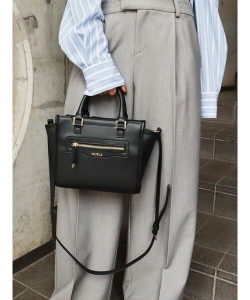 MURUA（ムルーア）の「パイピングロゴバッグ（ショルダーバッグ・レディース・ブラック/その他1・FREE）」の10枚目の写真